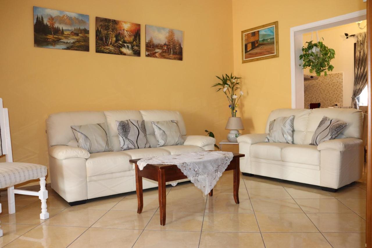 Casa Andreea Vicino Al Centro Di Olbia Iun R5904 Apartment Ngoại thất bức ảnh