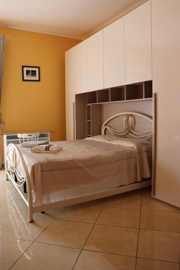 Casa Andreea Vicino Al Centro Di Olbia Iun R5904 Apartment Ngoại thất bức ảnh