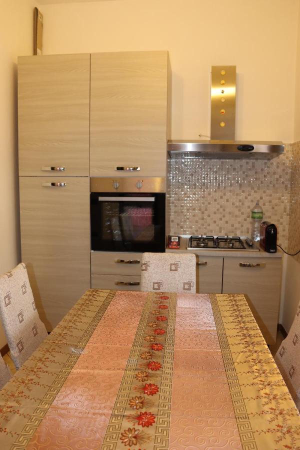 Casa Andreea Vicino Al Centro Di Olbia Iun R5904 Apartment Ngoại thất bức ảnh